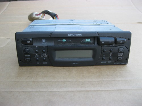 Autoradio radio cassette - a,