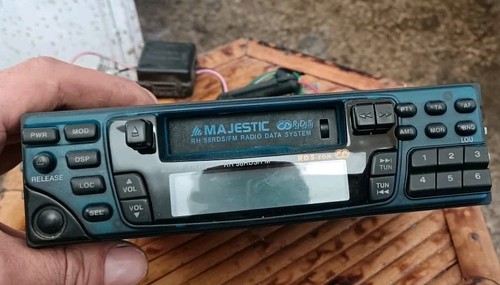Autoradio cassetta maijestic - autoradio,
